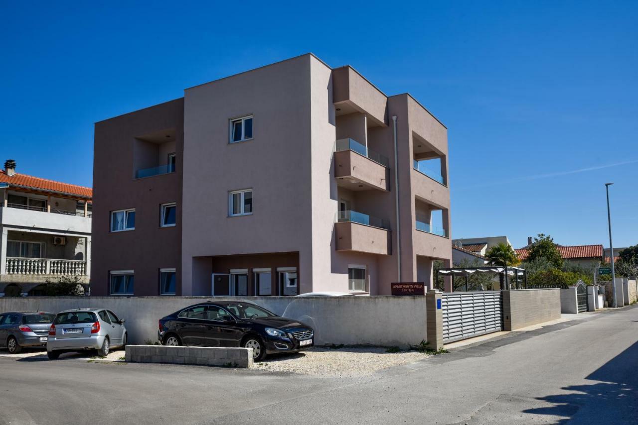 Apartament Lucija *